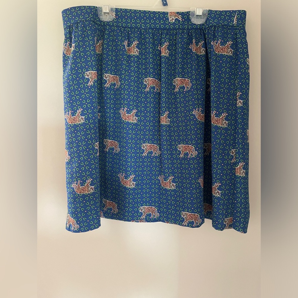 JCrew Mercantile, lined skirt. 12, zipper & clasp back. Never worn